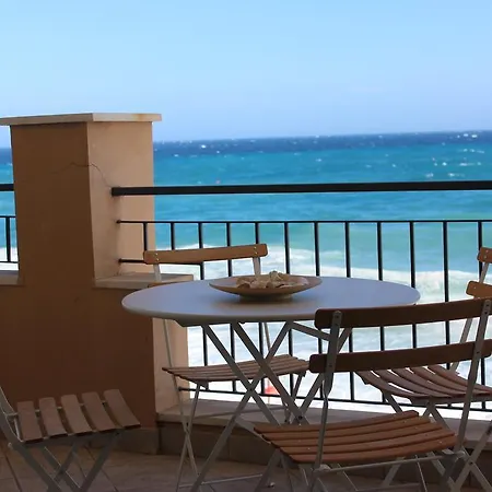 Апартаменты Les Agrumes Вариготти